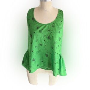 Xhileration Women’s Green St.Patricks Day Sleeveless Blouse. Size Small